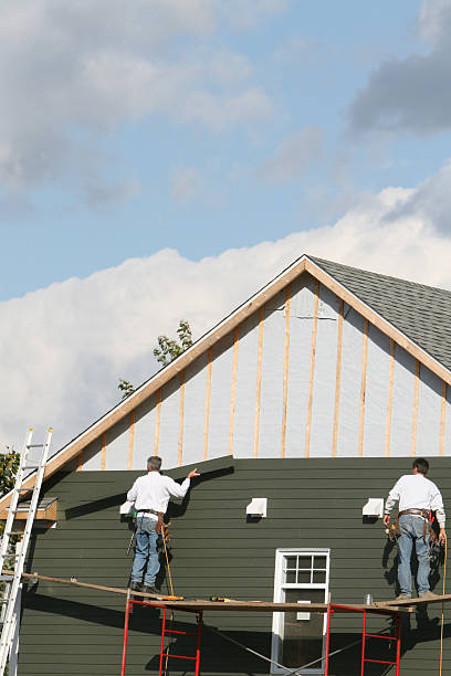 How To Choose The Right Materials for Your Siding Installation in 'Beverly, MA